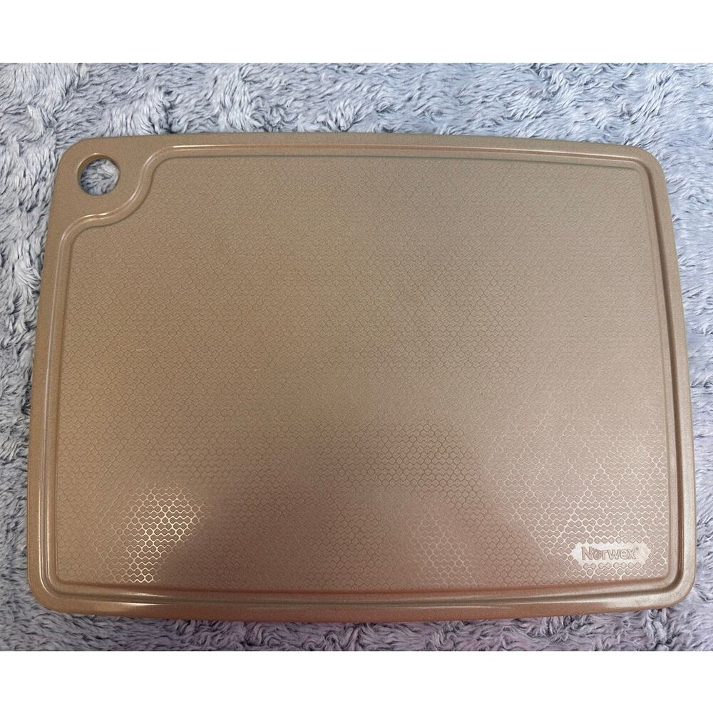 Norwex Eco-Friendly Large Cutting Board 15.75" x 11.8" Non Slip